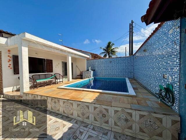 #90 - Casa para Venda em Peruíbe - SP - 2