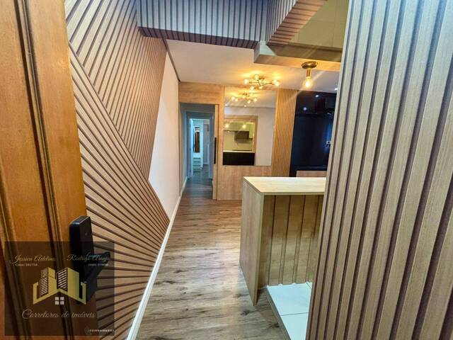 #122 - Apartamento para Venda em Praia Grande - SP