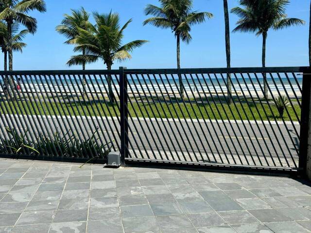 #132 - Apartamento para Venda em Praia Grande - SP