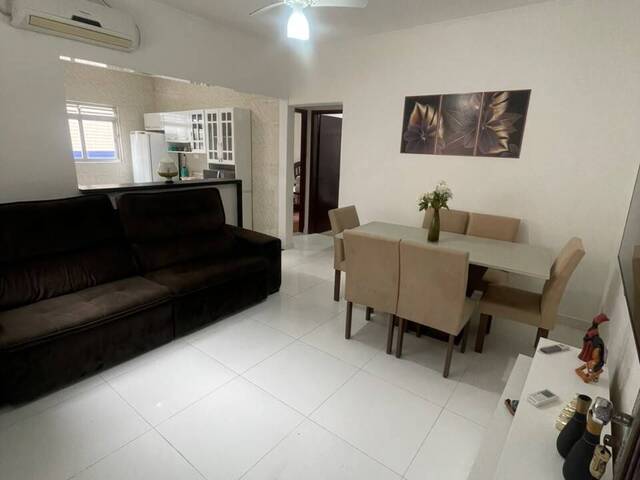 Apartamento para Venda em Mongaguá - 2