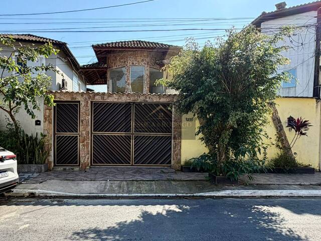 #210 - Casa para Venda em Praia Grande - SP - 2